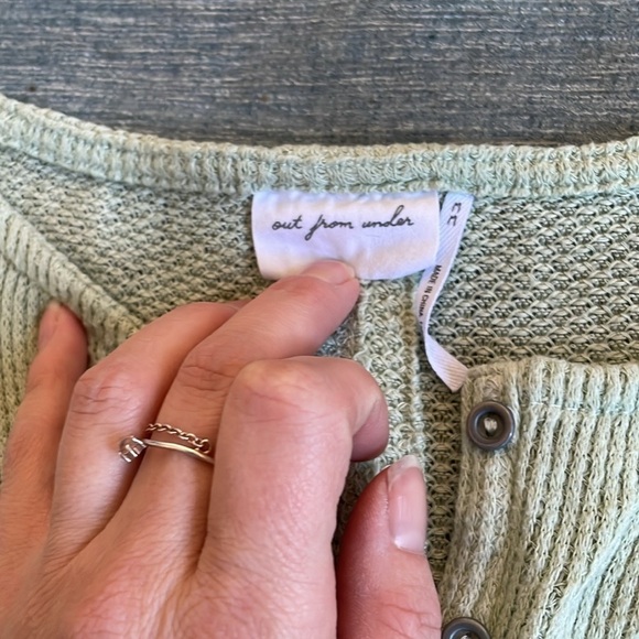 Out From Under Soft Green Oversized Slouchy Dolman Sleeve Shirt - Picture 7 of 9